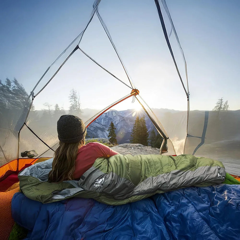 Night Cat 3-Season Sleeping Bag